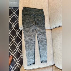 Aerie Women’s Gray Leggings